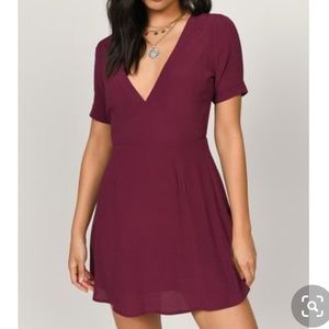 Wine Burgundy V-Neck Short Sleeve Dress, Tobi size Medium
